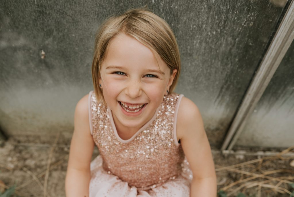 communie communieshoot lentefeest lentefeestshoot groeifeest communiefotograaf kinderfotograaf brugge West-Vlaanderen Oostende Beersem oostkamp Zedelgem communiefoto's stootlocatie