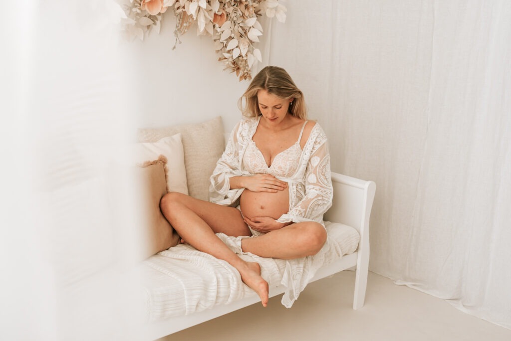 zwangerschapshoot zwangerschapsfotoshoot brugge West-Vlaanderen Oost-Vlaanderen oostende