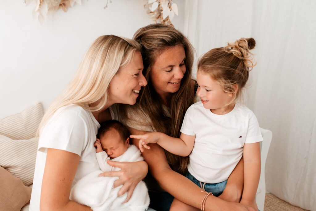 newbornshoot baby shoot newbornfotoshoot babyfotoshoot brugge oostende West-Vlaanderen oost-vlaanderen