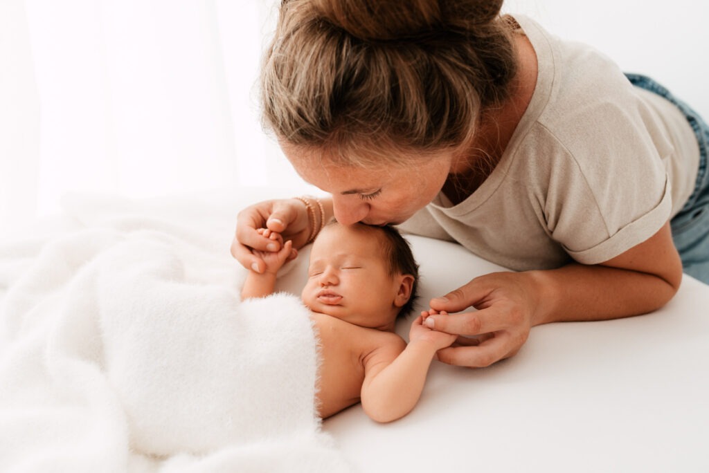 newbornshoot baby shoot newbornfotoshoot babyfotoshoot brugge oostende West-Vlaanderen oost-vlaanderen